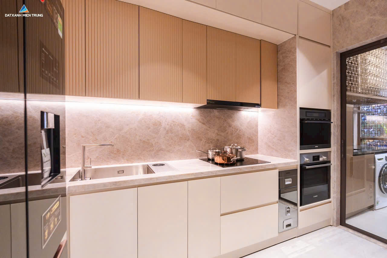 nha-mau-hue-heritage-05